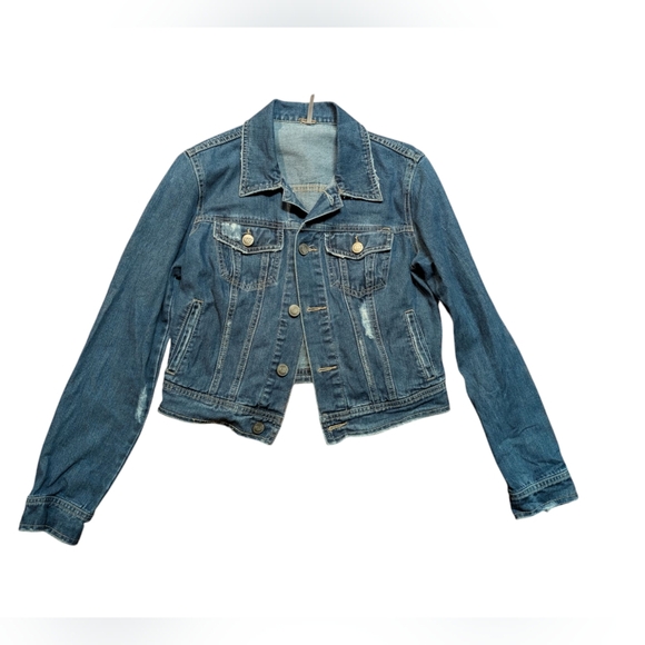 Free People Size 4 Jean Jacket Blue Medium Wash Denim Distressed Cropped - Picture 1 of 12